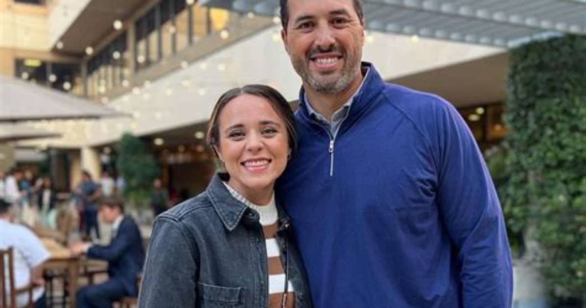 Why Did Jinger Move to La?