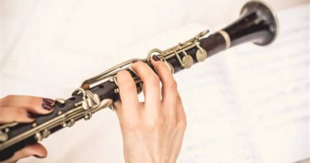 Why Do Clarinets Not Use Vibrato?