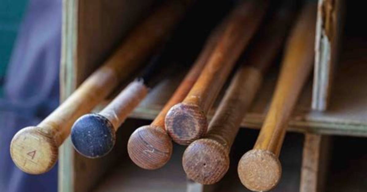 Why Does the Mlb Only Use Wooden Bats