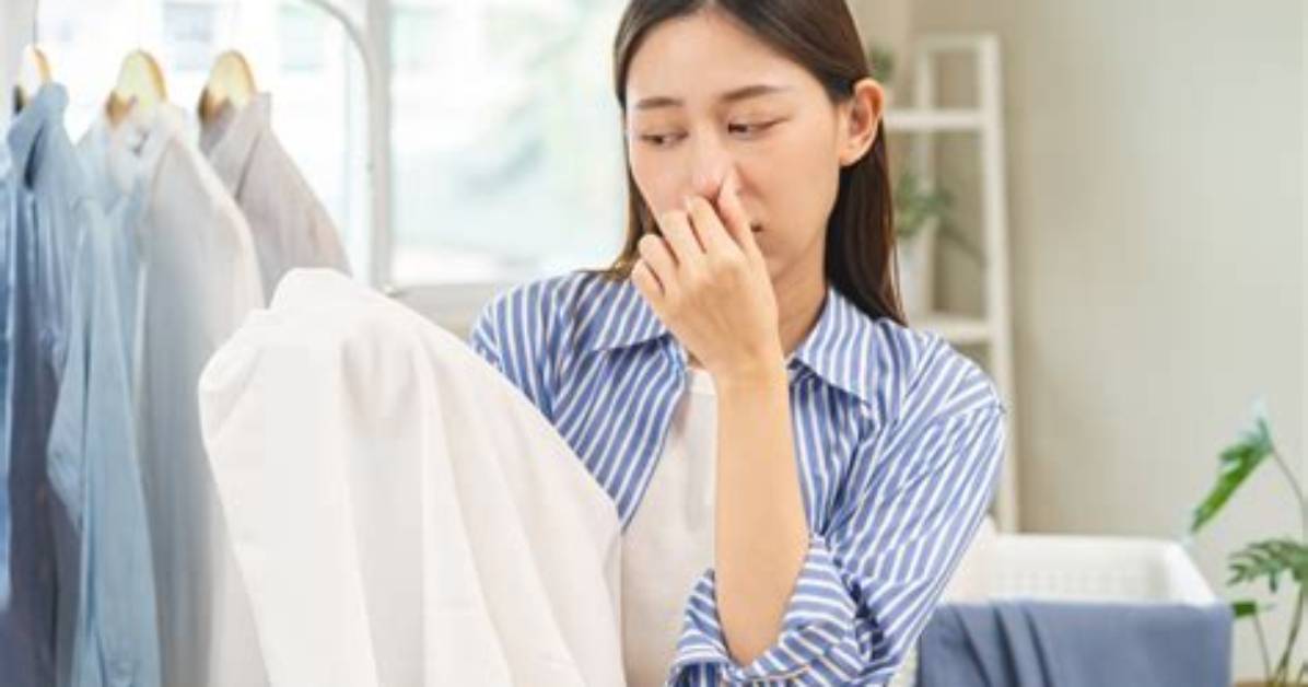 Why Laundry Smells Sour?