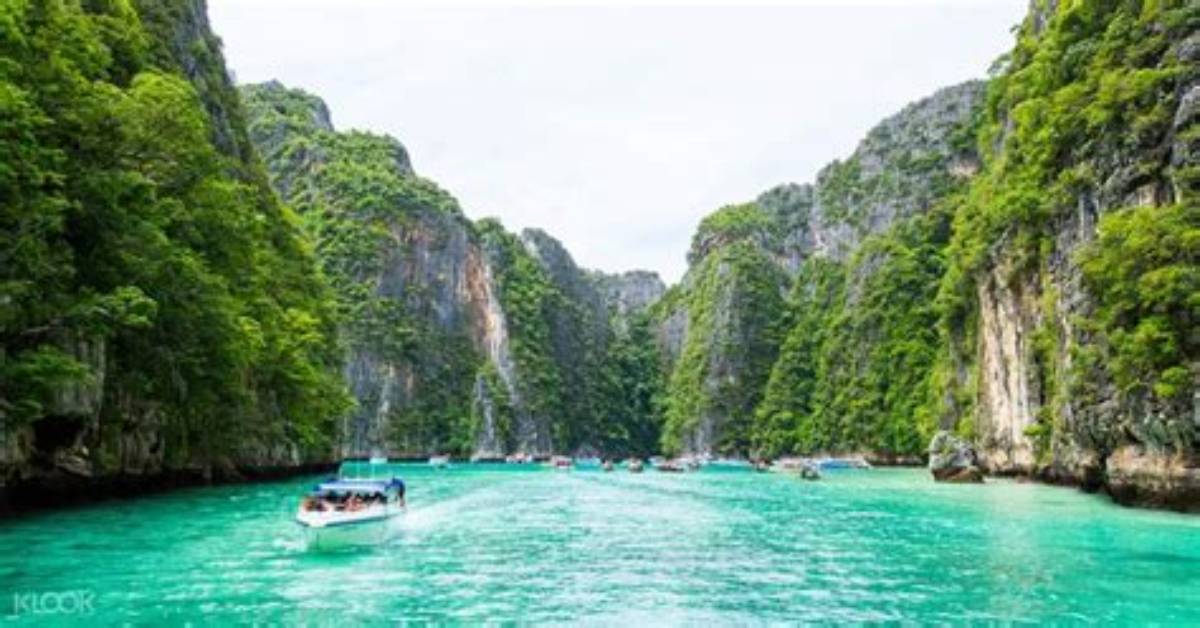 Why Phuket Is Famous?