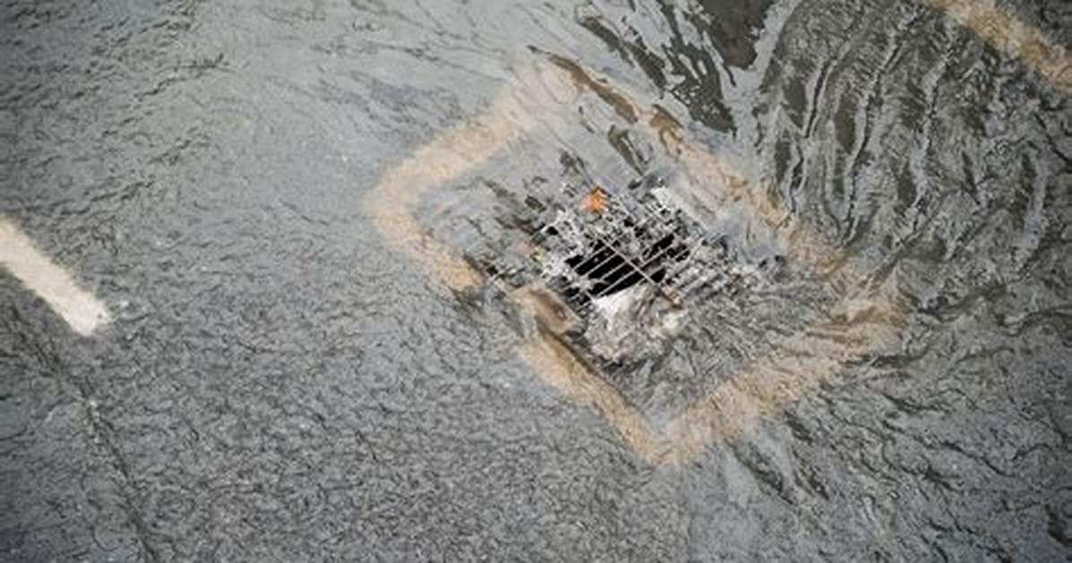Why Sewer Backs up?