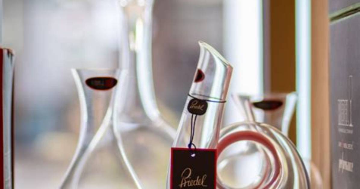 Why Use a Carafe for Wine?