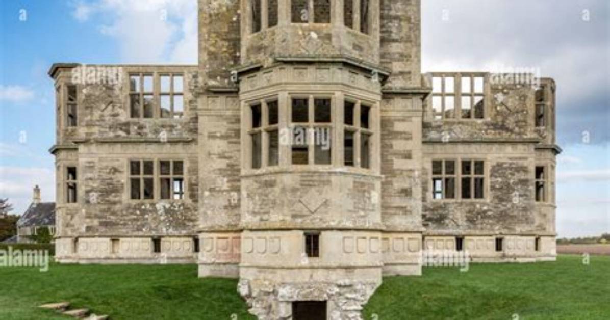 Why Was Lyveden New Bield Built?