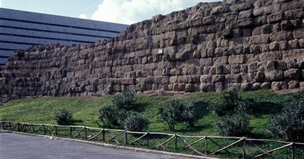 Why Was the Servian Wall Built?