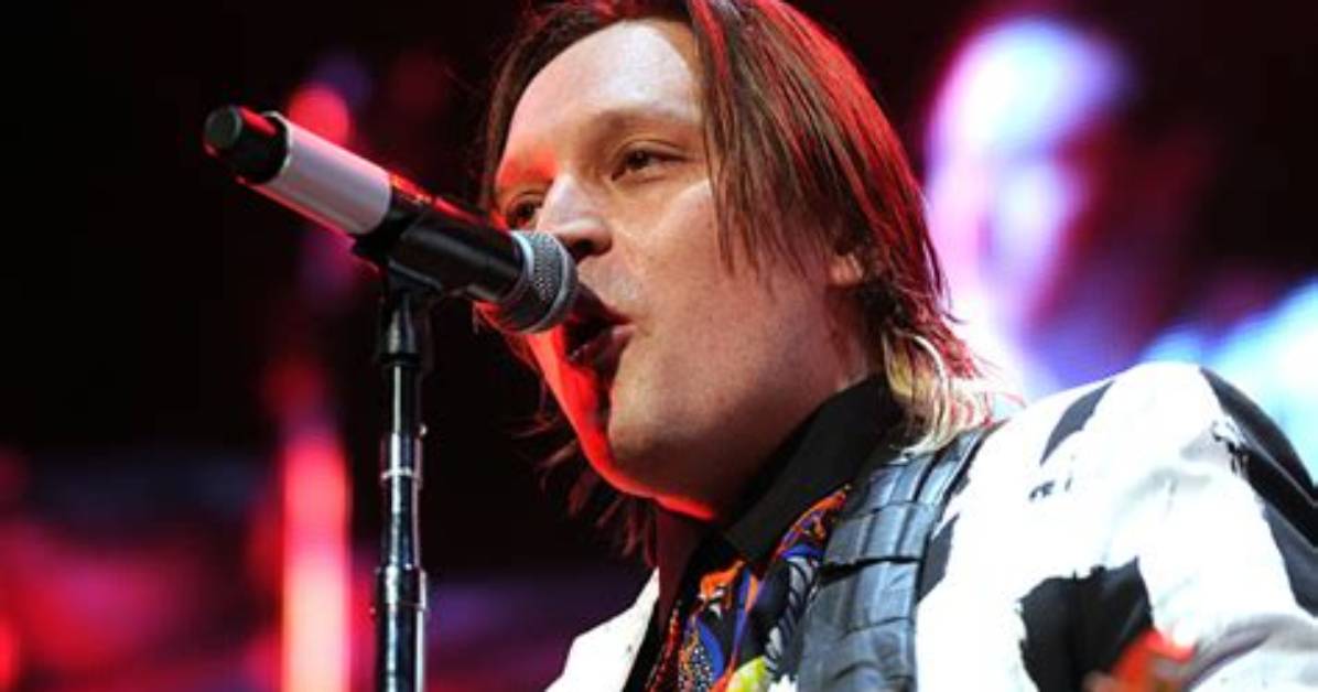 Win Butler Net Worth