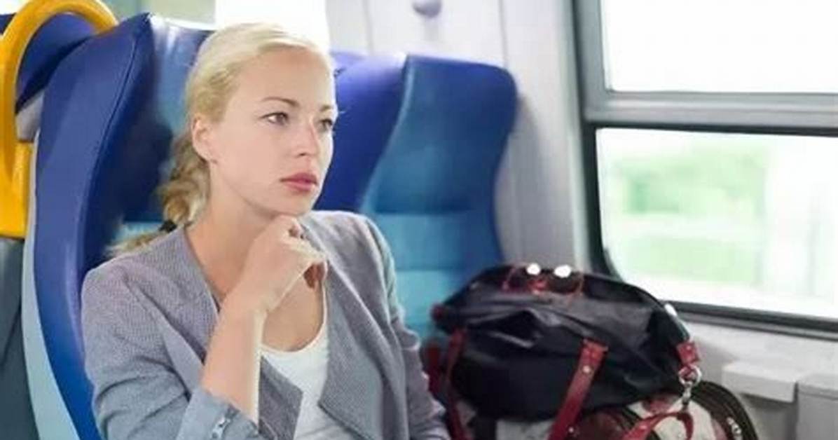 Woman Refuses to Move Bags off Seat on Empty Train After Being Approached by Man