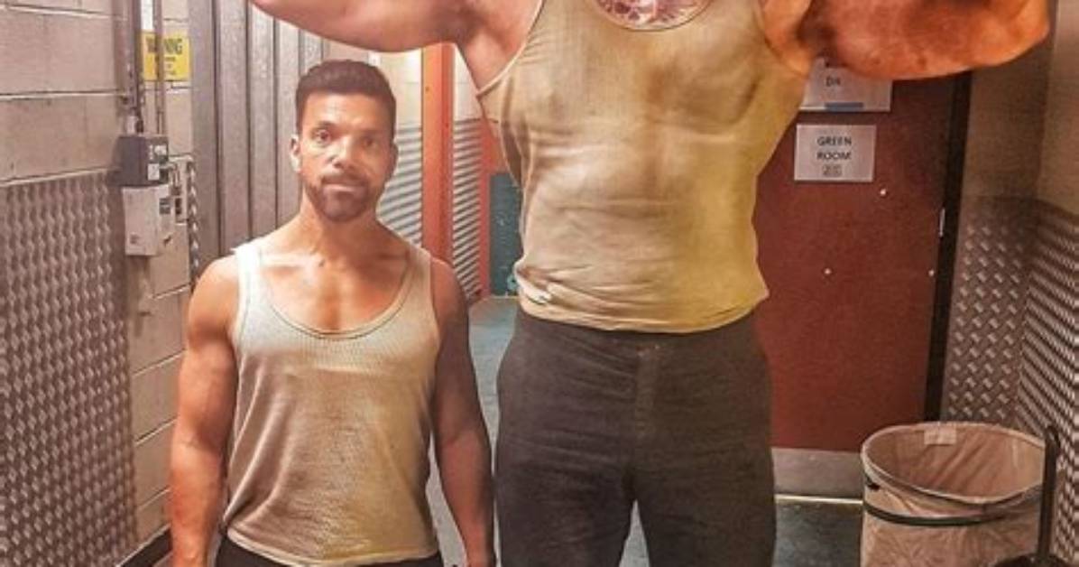 'World's Tallest Bodybuilder' Olivier Richters Makes the Mountain Look Tiny
