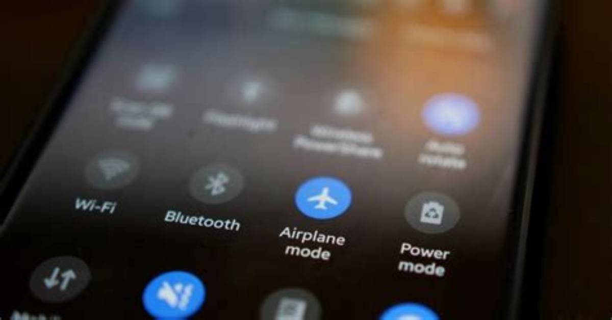 Your Question: Why Do Phones Need Operating Systems?