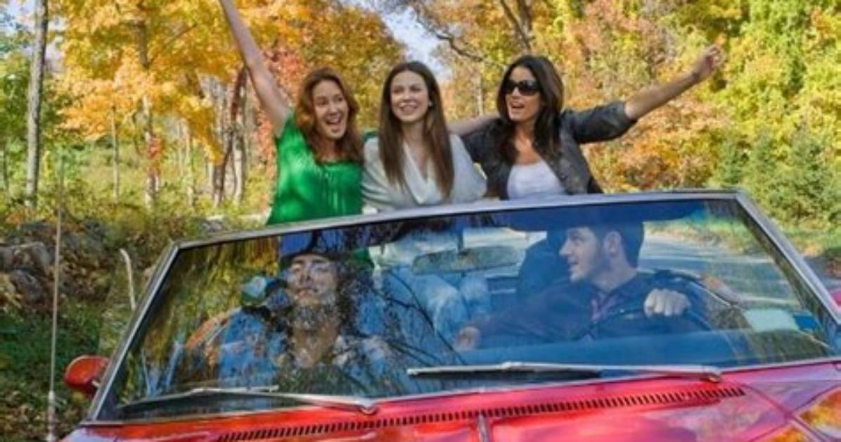 Your *Ultimate* Summer 2021 Road Trip Playlist